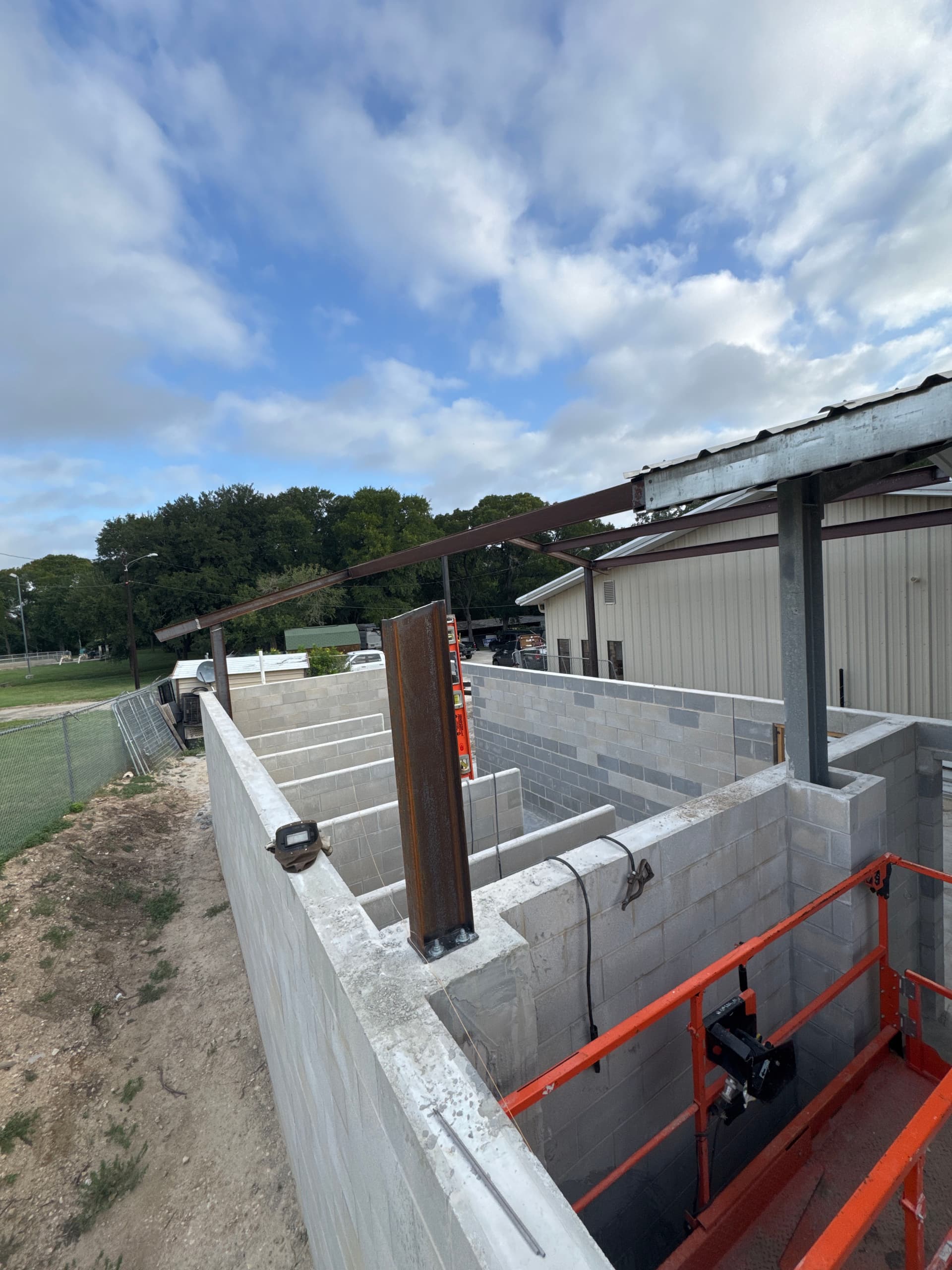 Gallery photos for Structural Steel Shade Structure at the Lockhart Animal Shelter: Image #1